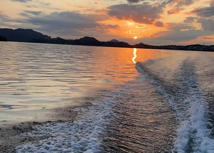 Feriehus Large House By The Sea *